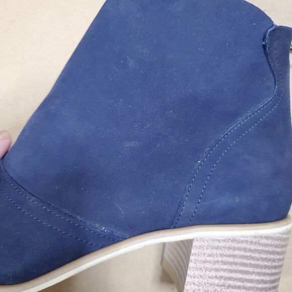 Navy Suede Block Heel Ankle Boot - Picture 14 of 16